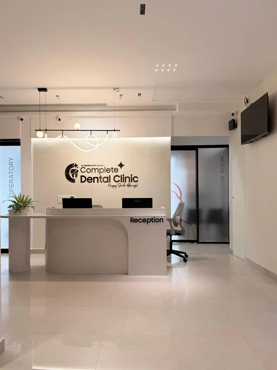 Complete Dental Clinic Pathiripala image2